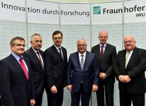 Die Referenten Dr. Joachim Zirbs, Prof. Matthias Putz, Prof. Dirk Landgrebe, Prof. Hubert Waltl, Prof. Welf-Guntram Drossel und Prof. Siegfried Fiebig (v.l.n.r.).