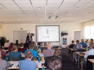 Die Vorträge während des Workshops sind praxisnah aus dem Fertigungsalltag und zeigen auftretende Herausforderungen ebenso wie Lösungen auf.