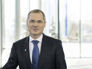 Dr. Markus Klaiber, Dipl.-Ing. (TH) Technischer GeschÃ¤ftsfÃ¼hrer/CTO SCHUNK GmbH & Co. KG 