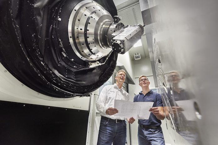 Starrag bei Premium Aerotec, Varel