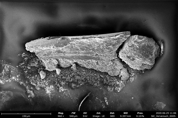 k048_201128_03