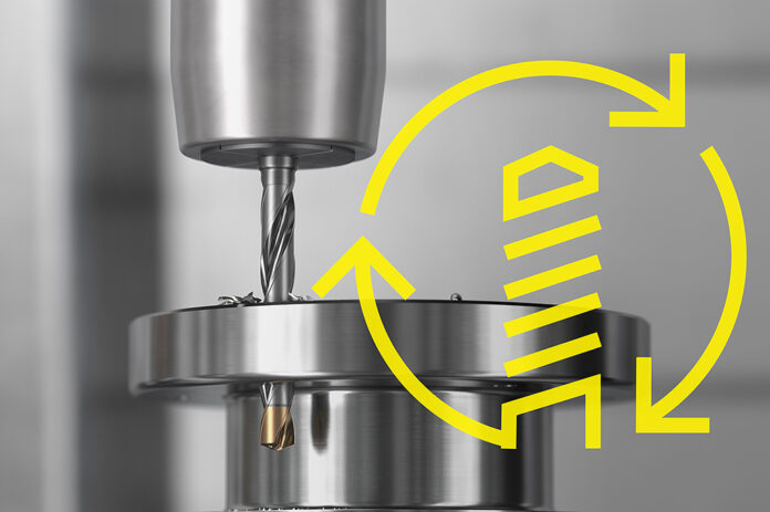CoroDrill 860-GM Crankshaft Action Image, Closeup