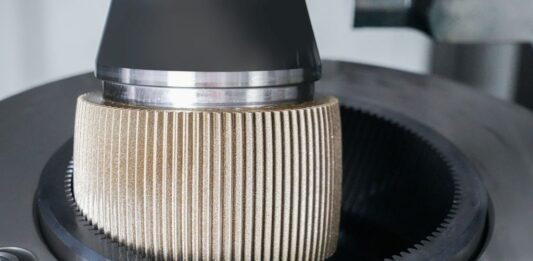 Präzise Bearbeitung von Innenverzahnungen