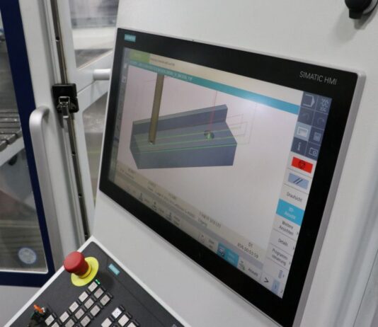 Vom Handrad bis zur Highend-CNC